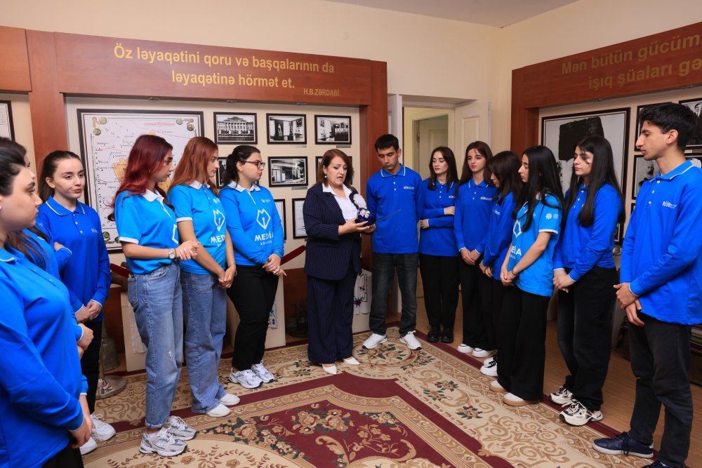 Azerbaycan milli metbuatinin 150 illik yubileyi ile elaqedar MEDIA ve RIIB konulluleri Zerdab seherine sefer edibler